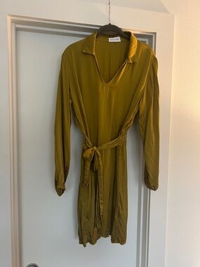 Bella Dahl Olive Green Long Sleeve Tie-Waist Dress